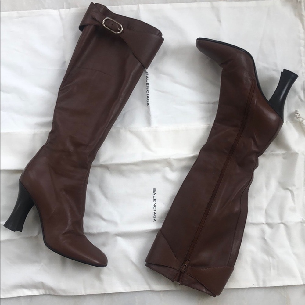 Balenciaga Kangaroo Vegetale caramel heel boots